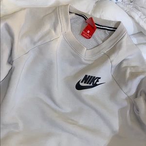 Off white nike crew neck